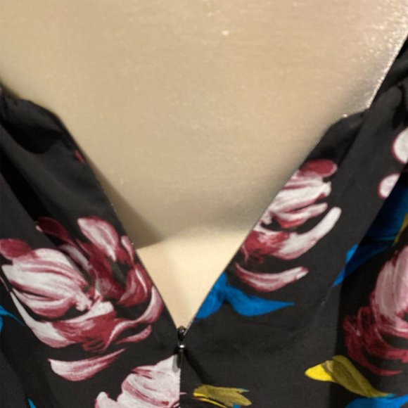 FOREVER 21 Mini Dress Size Medium Lined Floral and Dots Spaghetti Straps - Picture 7 of 12